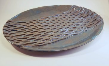 Large Fish Net Inspired Stoneware Serving Dish